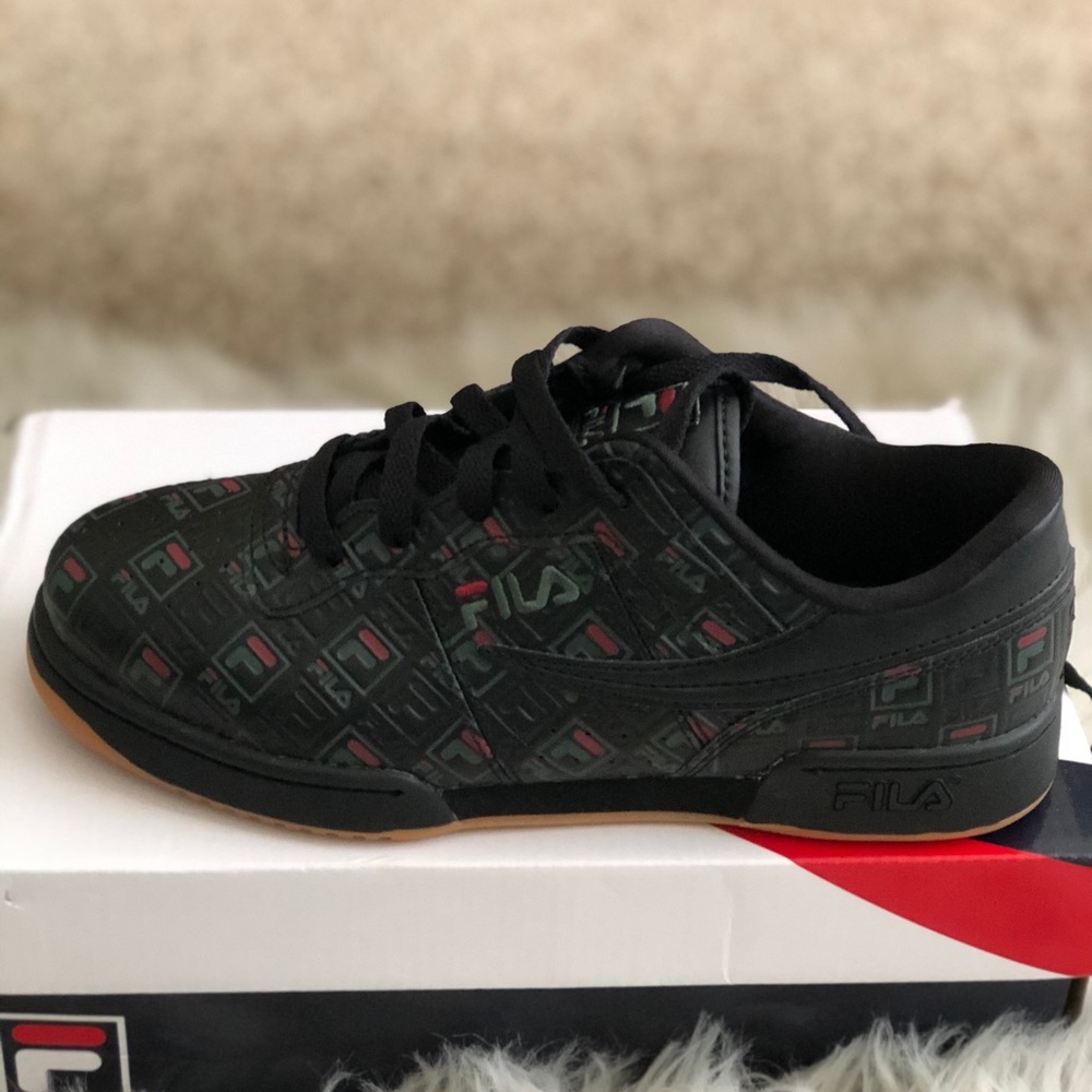 Fila tennis